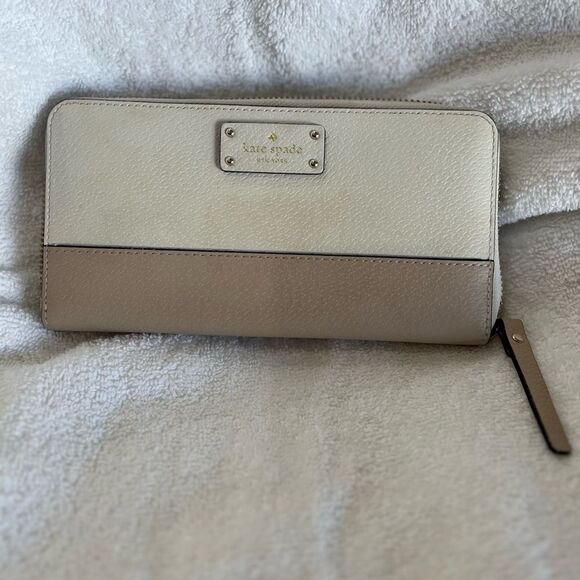 Kate Spade Cream and Tan Wallet - Picture 1 of 7